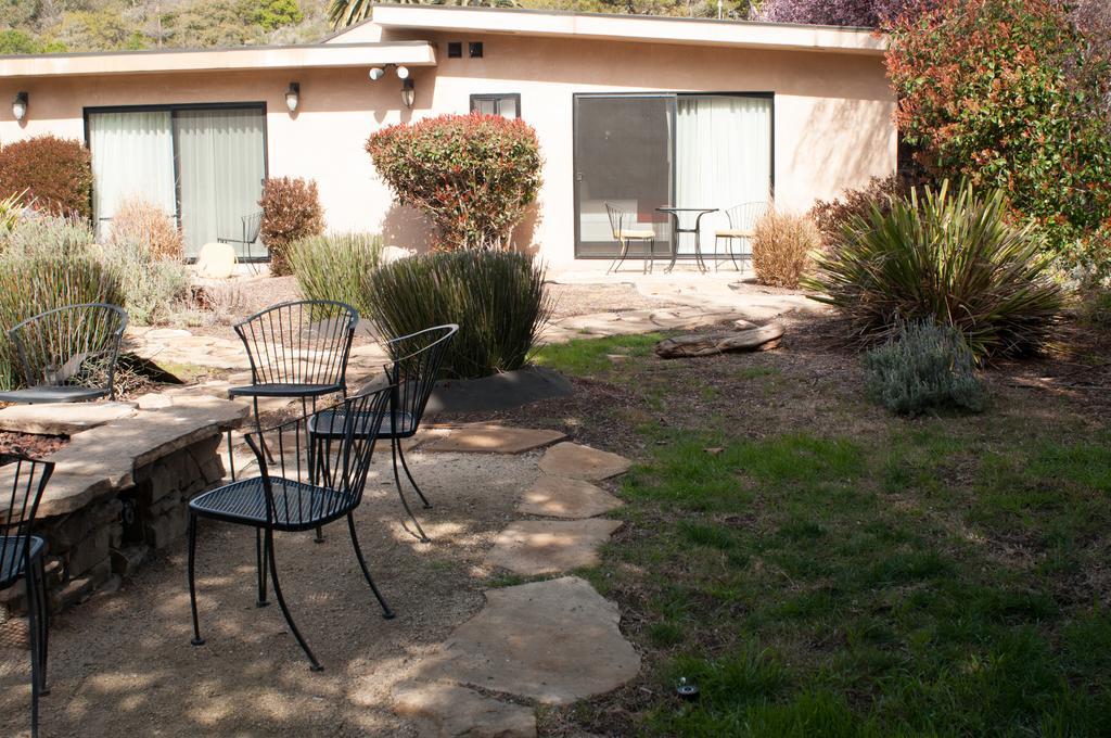Cambria Palms Motel Exterior foto